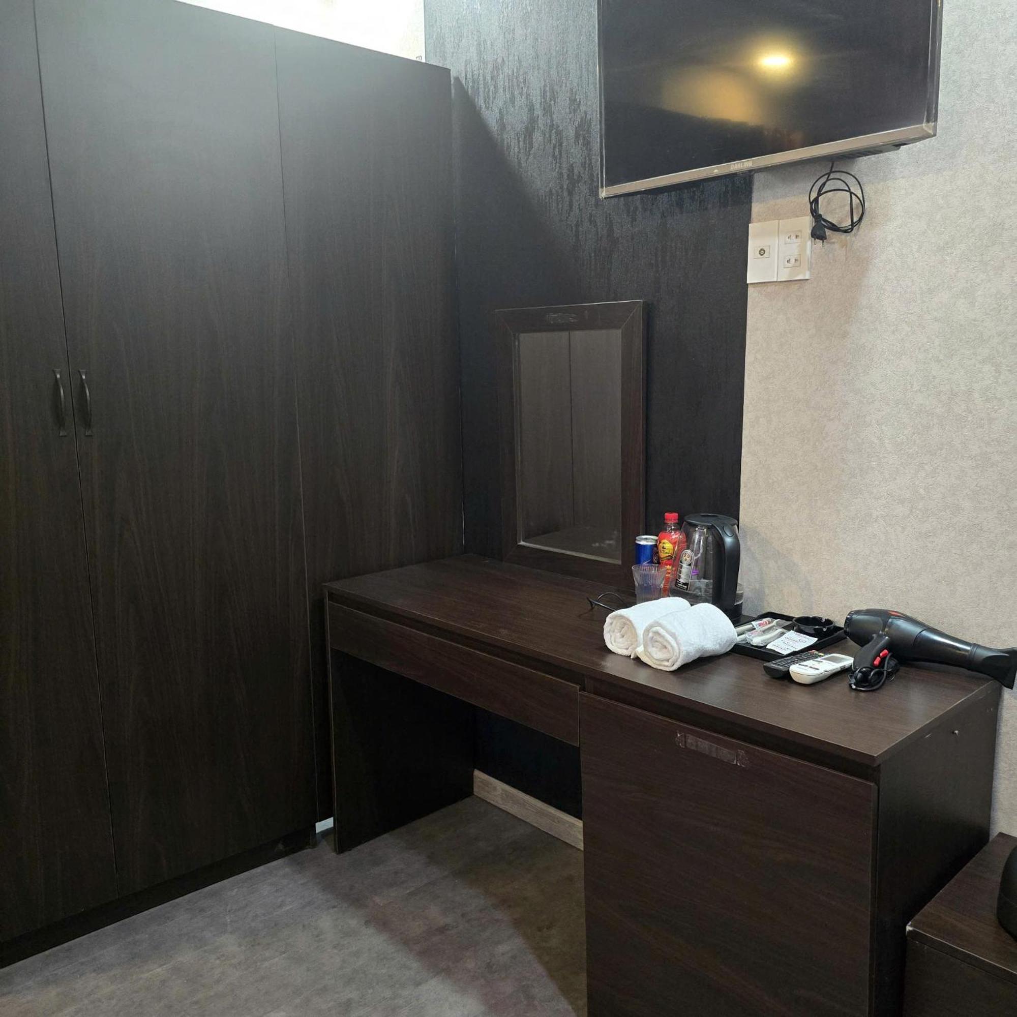 Phuong Anh Hotel Di An Luaran gambar